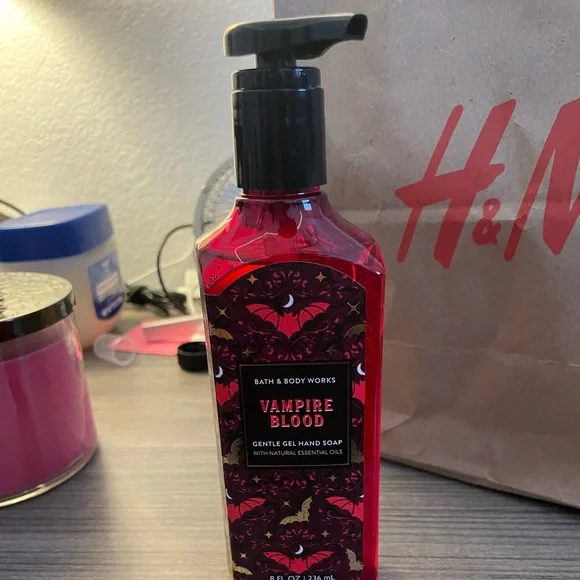 TRIO of Bath and body works vampire blood - Picture 3 of 5